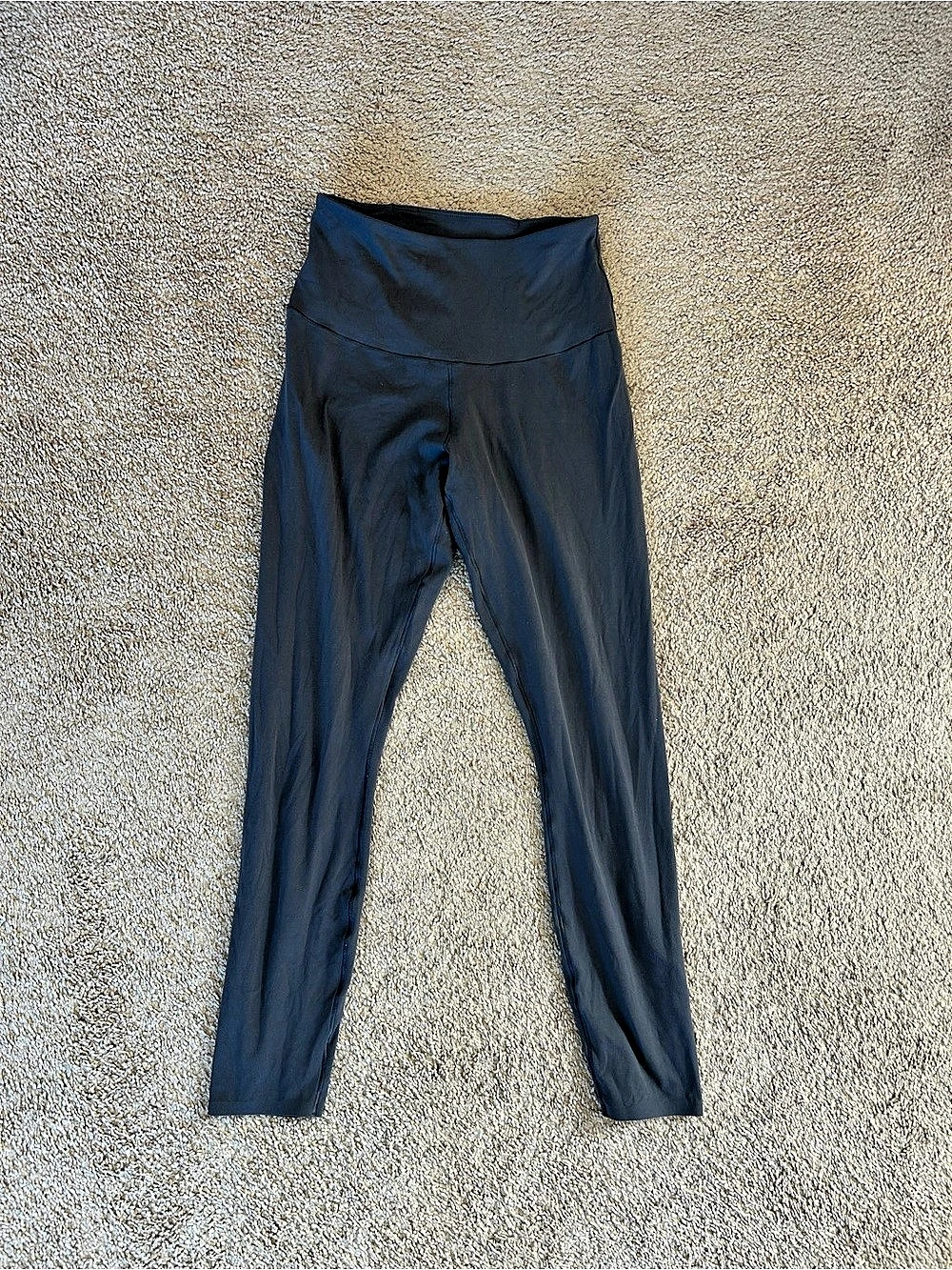 Rhone Revive 7/8 Legging - Asphalt size Small, like new